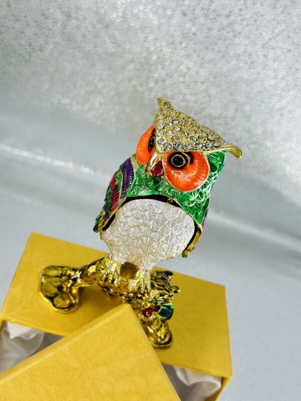 Regal Crystal Owl Showpiece